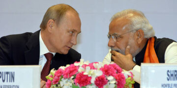 Western sanctions bring Russia and India closer – analyst