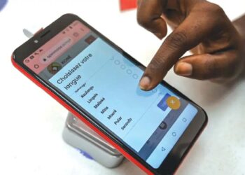 Ivory Coast develops “Superphone” aimed at illiterate people