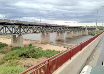 Gvt reviews New Limpopo Bridge tolling system