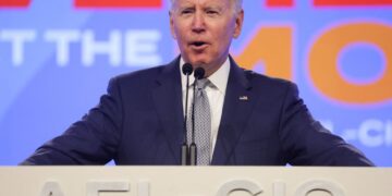 Oil wars give Biden a headache ahead of midterms