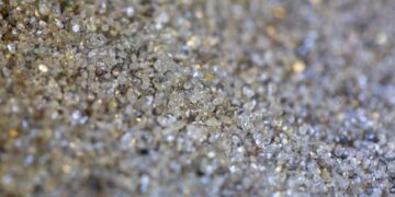 Zimbabwe’s RioZim buys Namibian diamond mine to expand in Africa