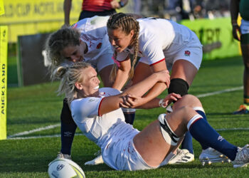 Rugby World Cup: England dismantle South Africa