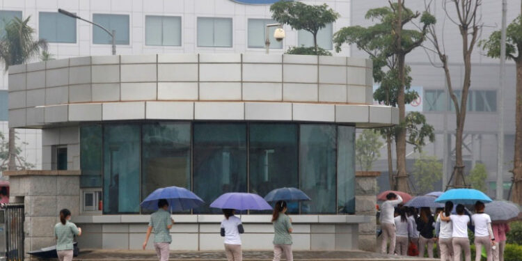 Vietnam eyes China’s tech crown as firms tire of ‘zero COVID’