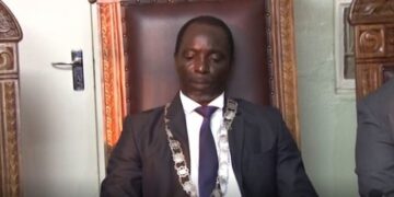 Vic Falls Mayor nabbed for corruption