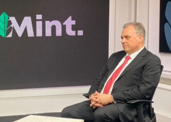 Lake leaves Invictus on oil, gas doorstep