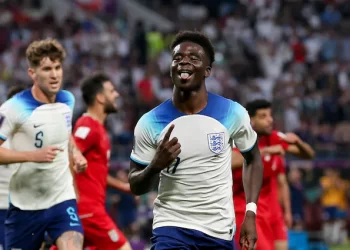 England impress with 6-2 win over Iran in Group B opener
