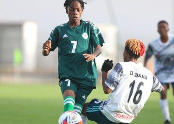 Green Buffaloes seal big win in opener