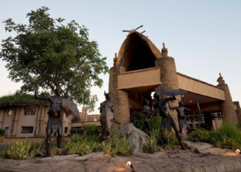 Kingdom Hotel shuts down