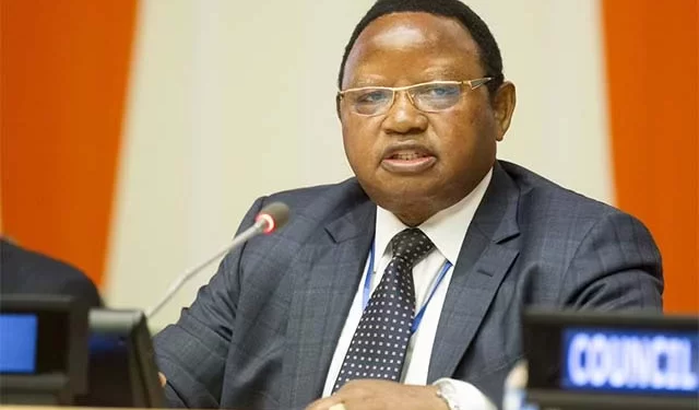 Diplomats critical in economic turn around