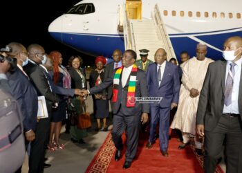 President Mnangagwa arrives in Niamey, Niger for the Africa Summit on Industrialisation and Economic Diversification. The summit is touted as an opportunity for the African continent to provide high level political support to drive a globally competitive Africa Industrialisation program through public-privatealliances, at the national, regional and continental levels, through policy coherence, coordination and investment financing.