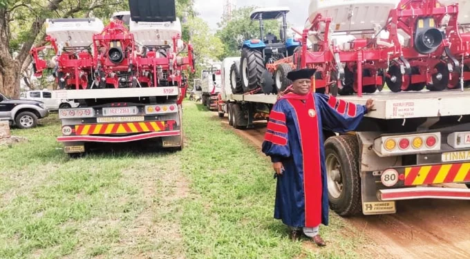President donates farming equipment, bus to Solusi