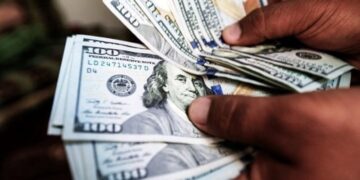 All civil servants to be paid bonuses