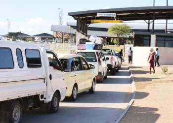 Human, vehicular traffic peaks at Beitbridge border