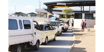 Human, vehicular traffic peaks at Beitbridge border