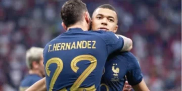 France edge past Morocco to set up Argentina final