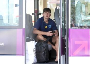 World Cup 2022: England players arrive home after France quarter-final defeat
