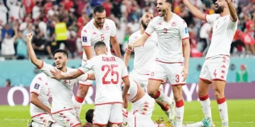 Tunisia stun holders France