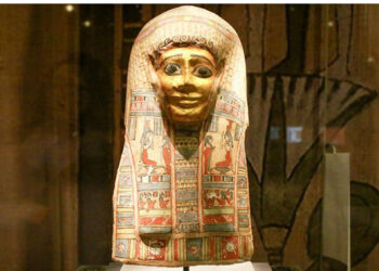 Egypt wants UK to return ancient relic