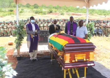 Emulate AFZ Commander: President