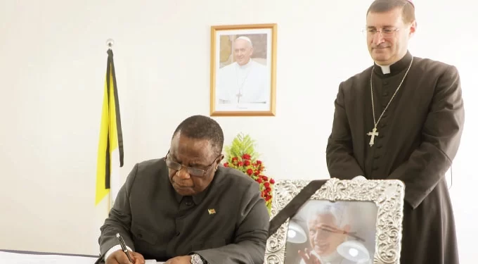 Zim mourns Pope Benedict XVI