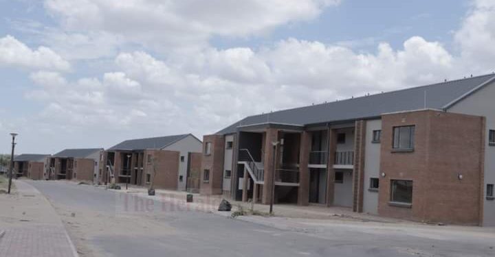 Construction workers putting final touches to the 220 houses the Government is building for its workers at Beitbridge Border Post