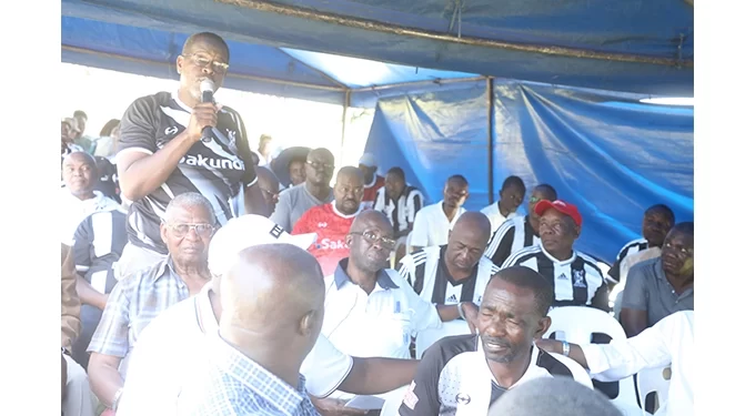 Bosso members breathe fire at AGM