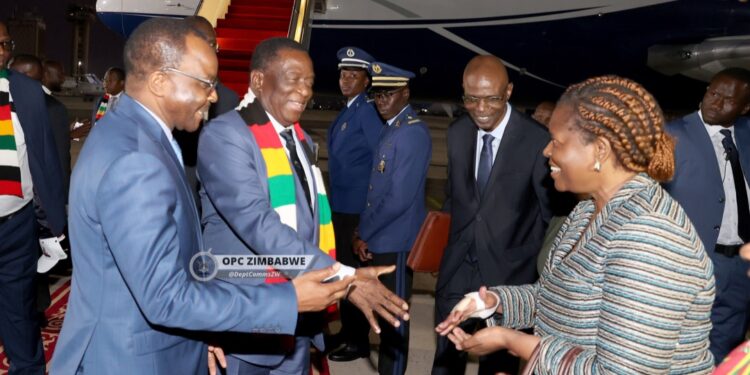 President Mnangagwa is welcomed by Zimbabwean Ambassador to Senegal James Maridadi (second from right) and Senegal Justice Minister Ismaila Madior Fall(far right, purple necktie), at Leopold Sedar Senghor International Airport in Senegal.
