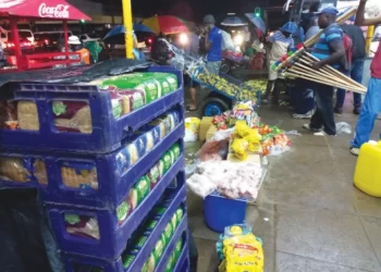 Beating the system…Street ‘shops’ flood city by night