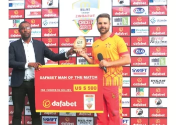 Chevrons fever grips cricket fans