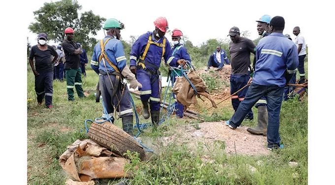 Herdboy, maid murder prominent farmer: Body dumped in mine shaft!