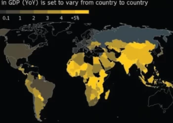 World economy walks tightrope between recession, soft landing