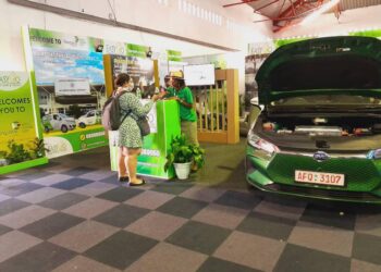 CMED acquires 13 electric cars, targets buses