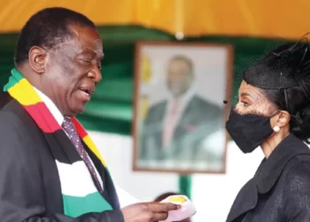 Thousands pay last respects to Mushohwe