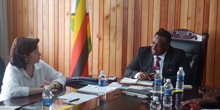 The Minister of Home Affairs and Cultural Herittage Honourable Kazembe Kazembe met with the Belarus Minister of Light Industry Madam Tatsian Luhina at Home Affairs Board Room to map way forward in expanding bilateral relations between the two Republics. Madam Tatsian Luhina said Belarus has technical expertise in textile industry and they produce military uniforms and shoes and they look forward to supply fabric, sewing technology, smart policing technology and leather to ZRP. Ahe invited the Minister of Home Affairs and Cultural Herittage to Belarus.