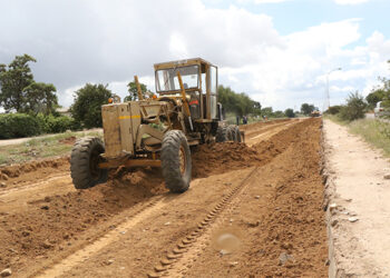 Matabeleland North RDCs make strides in road rehab