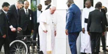 Stop choking Africa, Pope tells rich states