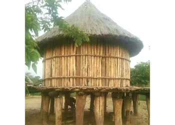 Exploring Binga’s stilt huts