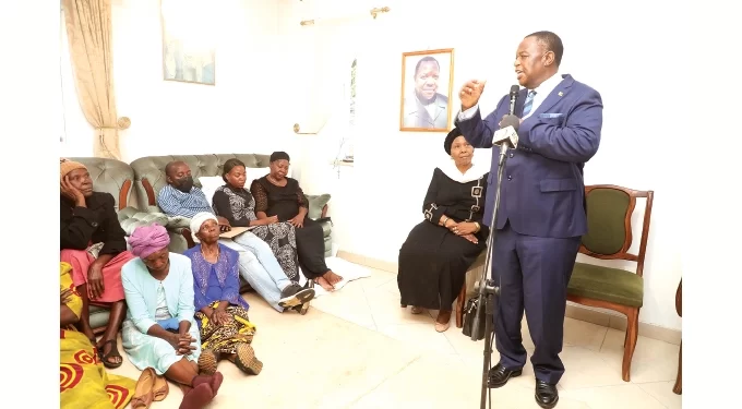 VP Chiwenga consoles Kanhanga family