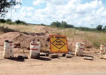 Cecil Avenue contractor demands US$11,5 million