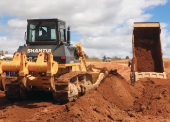 Kunzvi contractor mulls night shift to speed up construction