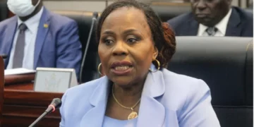 Liberalisation of airwaves bridges digital divide