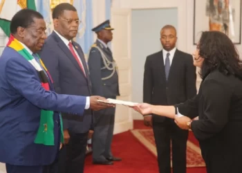 Zim, Australia to upscale economic, political ties