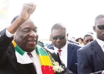 President arrives in Byo for National Chiefs Conference