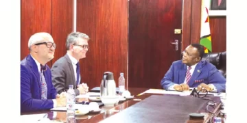 France, Zim relations thaw