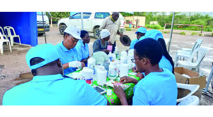 Seasoned doctors offer free services in Matabeleland South medical outreach