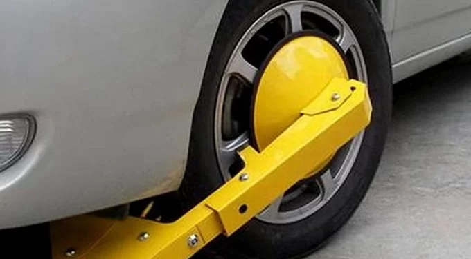 Huge outcry over city vehicle clamping fine