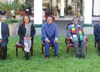 Judge quits as tribunal is sworn in