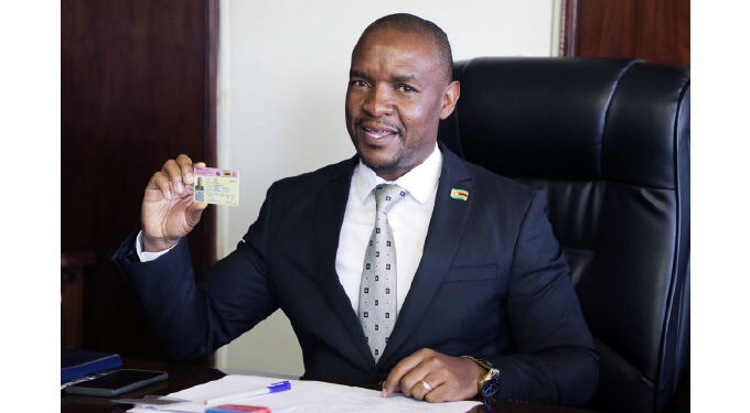 Hi-tech plastic driver’s licences to replace metal discs