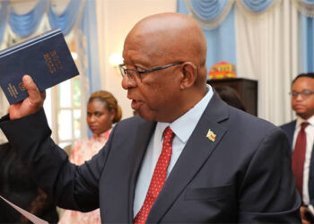 Deputy Minister Paradza, Commissioner Mavima sworn in