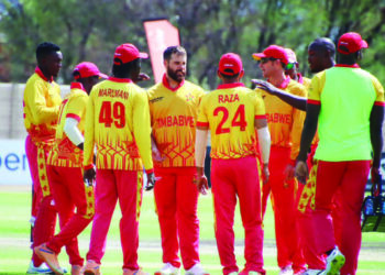 FANS BLAST WOEFUL CHEVRONS